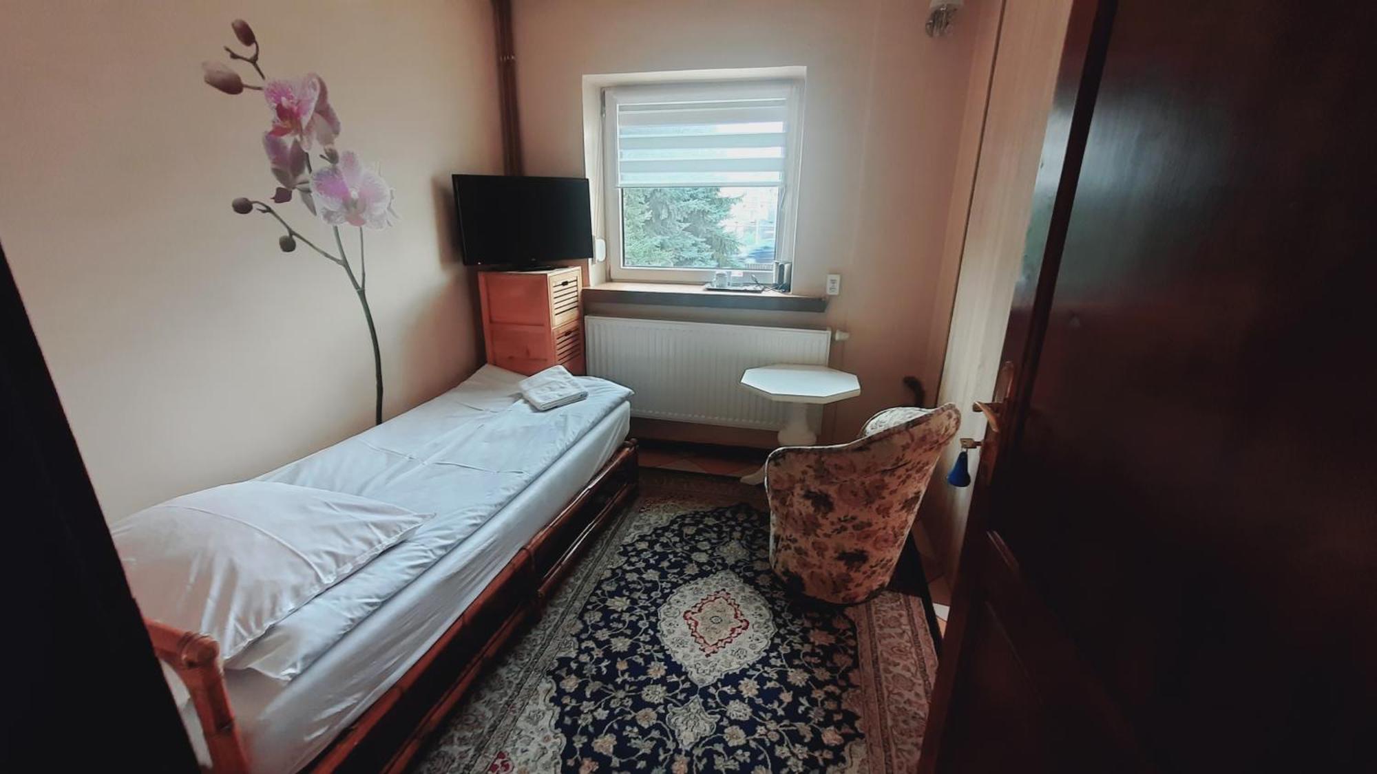 Hotel Rezydencja Rosa Przemysl Bilik gambar